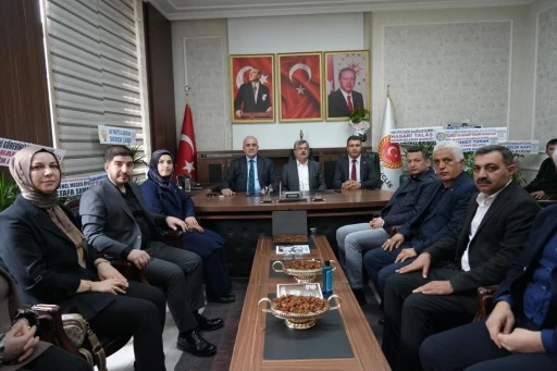 Milletvekili H&uuml;seyin &Ouml;zhan: "&Ouml;nceliğimiz liyakat ve yatırım"
