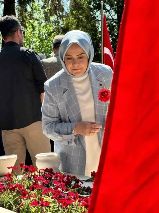 Milletvekili Ün: &quot;15 Temmuz, bir toprağın nasıl vatan olduğunu bir kez daha gösterdi&quot;
