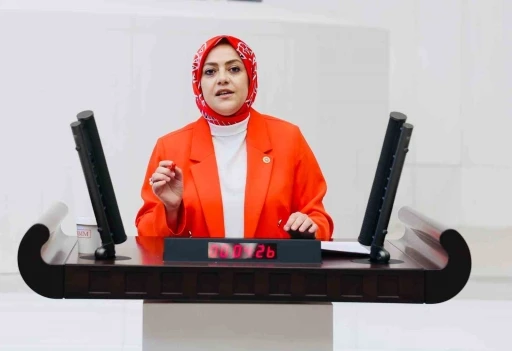 Milletvekili Ün, &quot;Kanun teklifi, vatandaşın da sağlık çalışanının da derdine çare değil&quot;
