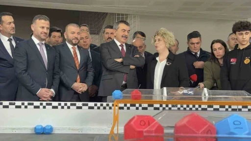 Milli Eğitim Bakanı Tekin: "Arnavutk&ouml;y&rsquo;de 2 yıl i&ccedil;erisinde 21 okul tamamlanmış olacak"

