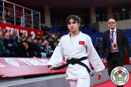 Milli judocu Tuğ&ccedil;e Beder, Tiflis Grand Slam&rsquo;de altın madalya kazandı
