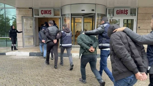 Milyonluk ara&ccedil; vurgunu operasyonunda 8 kişi tutuklandı

