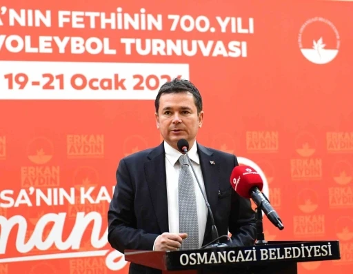 Mini Kızlar Voleybol Turnuvası, 700. yıl coşkusunu sahaya taşıdı
