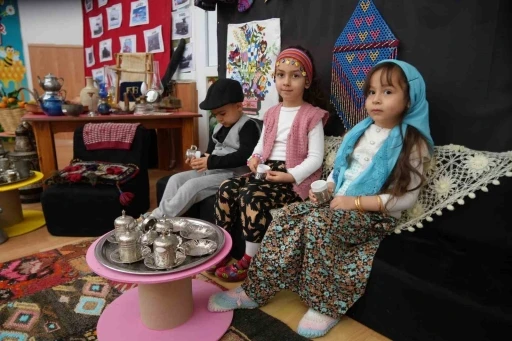 Minik kalplerde yerli &uuml;retim bilinci yeşerdi
