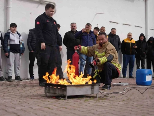 Minikler acil durum ve m&uuml;dahale y&ouml;ntemlerini &ouml;ğrendi
