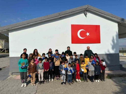 Miniklere ağız ve diş sağlığı taraması devam ediyor
