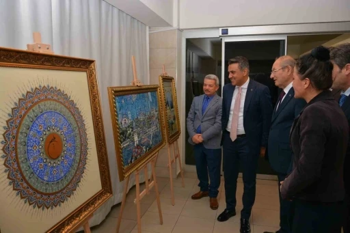 Minyatür eserler beğeni topladı
