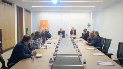 Mobilya &ouml;ğretmenlerine "Mobilya &uuml;retiminde atık y&ouml;netimi" eğitimi d&uuml;zenlendi
