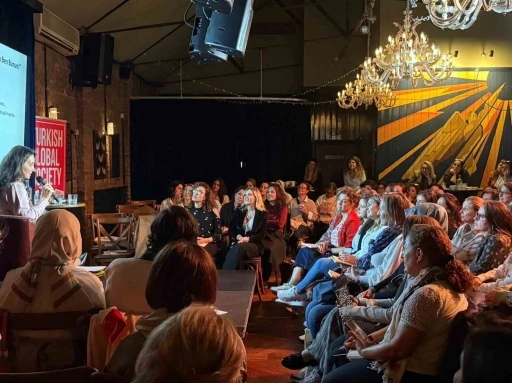 MomTalks, ilk yurt dışı etkinliğini Londra’da gerçekleştirdi
