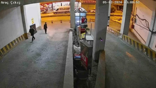 Motosiklet &ccedil;aldılar, gezerken yakalandılar
