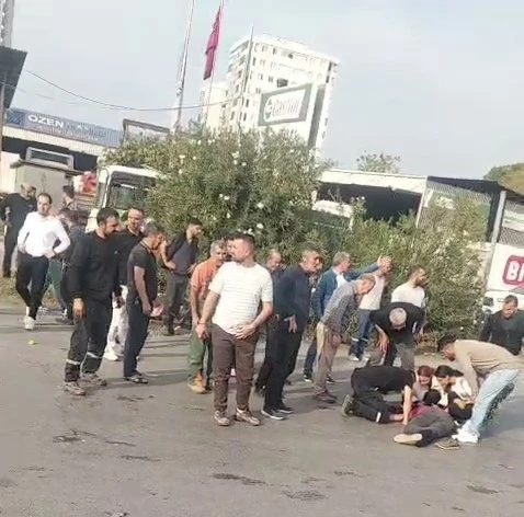 Motosiklet ile otomobil çarpıştı: 1 ağır yaralı

