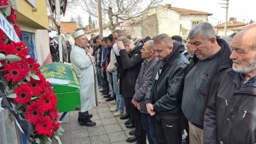 Motosiklet kazasında hayatını kaybeden 20 yaşındaki gen&ccedil; son yolculuğuna uğurlandı
