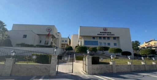 Motosiklete &ccedil;arparak iki kişiyi yaralayan otomobil s&uuml;r&uuml;c&uuml;s&uuml; tutuklandı
