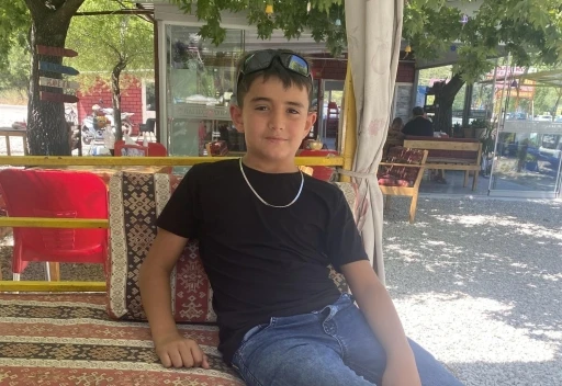 Motosikletle kaza yapan &ccedil;ocuk hayatını kaybetti
