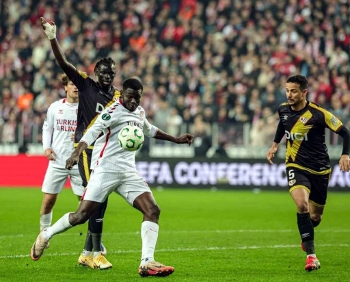 Mouandilmadji, Avrupa&rsquo;da gol krallığına koşuyor

