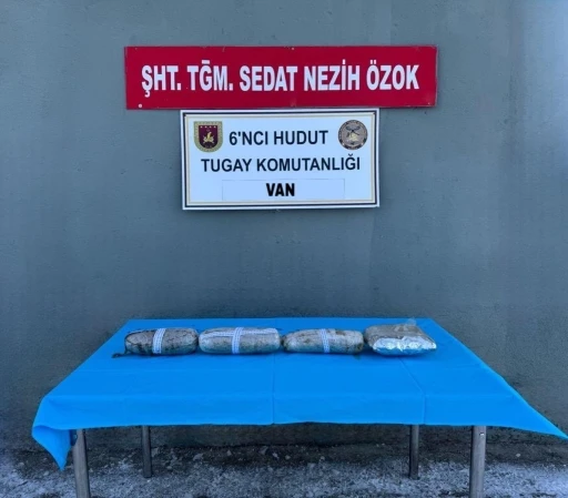 MSB, Van&rsquo;da y&uuml;r&uuml;t&uuml;len operasyonlarda 5 kilogram uyuşturucu madde ele ge&ccedil;irildiğini duyurdu
