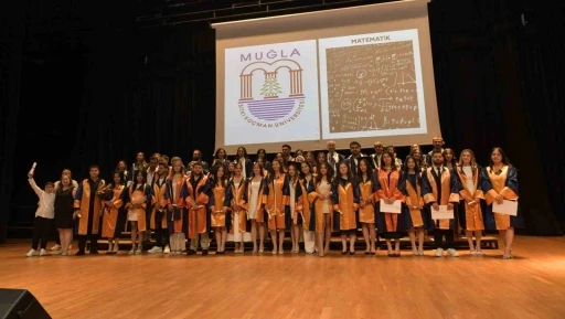 MSK&Uuml; Fen Fak&uuml;ltesi&rsquo;nde mezuniyet heyecanı
