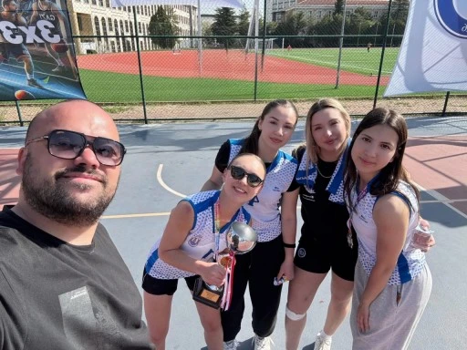 MSKÜ KADIN BASKETBOL  TAKIMI TÜRKİYE  2’NCİSİ OLDU
