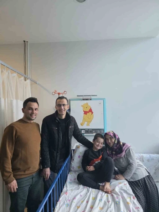 MSKÜ’nün sağlık taraması hayat kurtardı, küçük öğrenci şifa buldu
