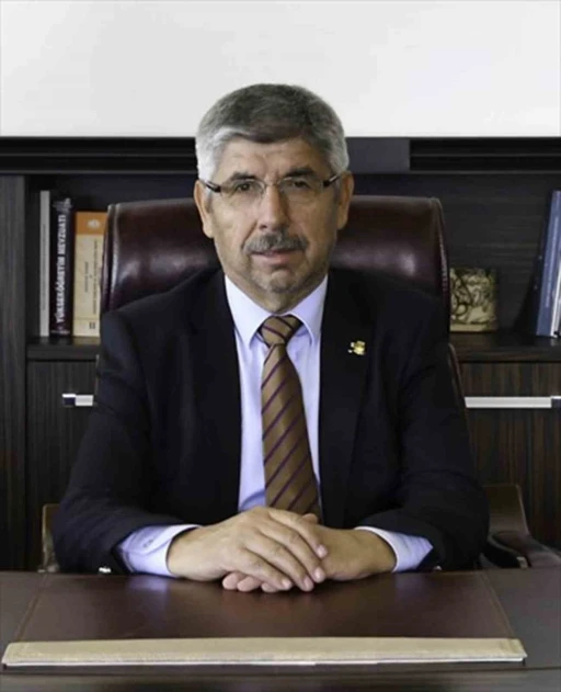 MSK&Uuml; Rekt&ouml;r&uuml; Ka&ccedil;ar&rsquo;dan 23 Nisan mesajı
