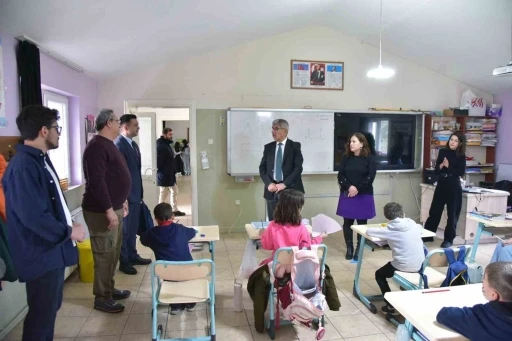 MSK&Uuml; toplumla buluşmayı s&uuml;rd&uuml;r&uuml;yor
