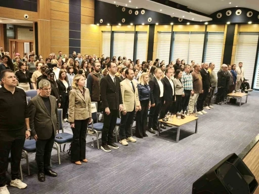 MTK&rsquo;de yapay zeka ve dijital ebeveynlik paneli yoğun ilgi g&ouml;rd&uuml;
