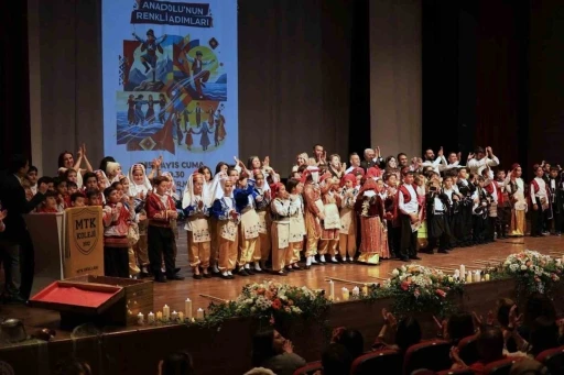 MTK Koleji &ouml;ğrencilerinden &lsquo;Anadolu&rsquo;nun Renkli Adımları&rsquo; g&ouml;sterisi
