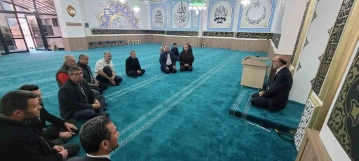 Müftü İmamoğlu ibadete yeni açılan camide vaaz verdi
