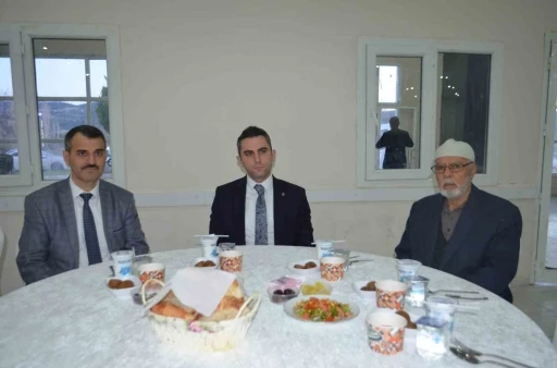M&uuml;ft&uuml;l&uuml;kten "İyilik sofrası" iftar programı
