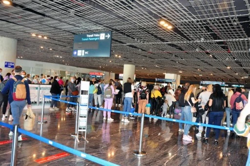 MUĞLA 9 AYDA 3 MİLYON 37 BİN YABANCI TURİSTİ AĞIRLADI