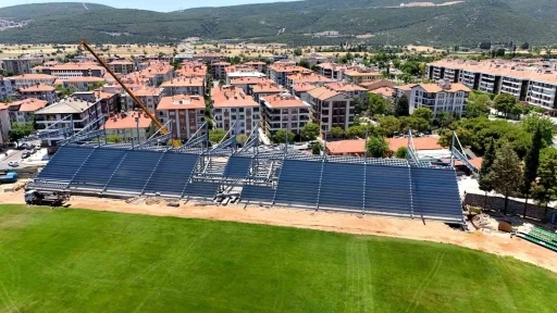 Muğla Atatürk Stadyumu’nda yeni tribün inşaatı hızla sürüyor
