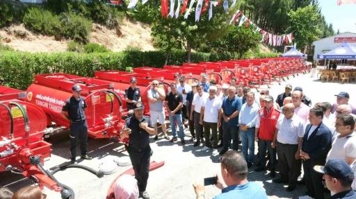 Muğla Büyükşehir’den kırsal mahallelere 25 yangın tankeri
