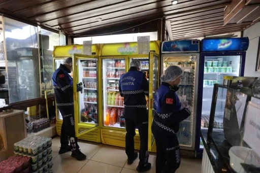 Muğla B&uuml;y&uuml;kşehir zabıtası Ramazan denetimlerini s&uuml;rd&uuml;r&uuml;yor