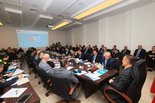Vali Akbıyık'tan Bisiklet Turu İçin Koordinasyon Vurgusu
