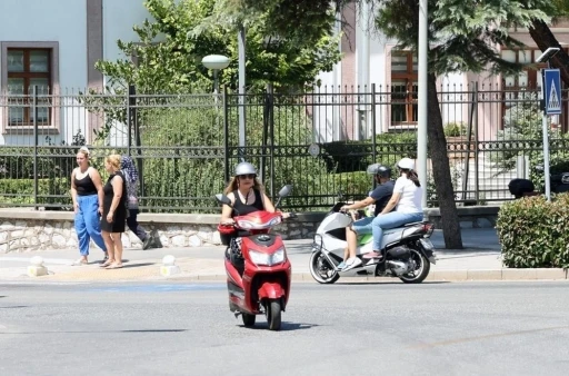 Muğla&rsquo;da bir ayda 1641 motosiklet trafiğe &ccedil;ıktı
