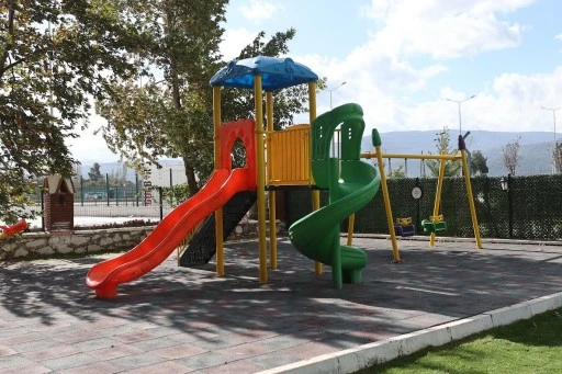 Muğla’da Çocuk ve Aileler İçin Yeni Park ve Oyun Alanları