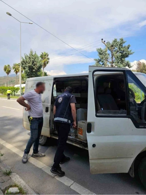 Muğla&rsquo;da &lsquo;D&uuml;zensiz g&ouml;&ccedil;&rsquo; uygulaması
