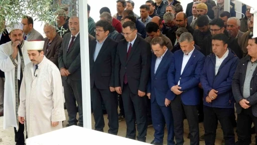 Muğla&rsquo;da hayatını kaybeden &ouml;ğrenciler ve &ouml;ğretmen i&ccedil;in gıyabi cenaze namazı kılındı
