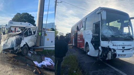 Muğla’da otobüs ile minibüs çarpıştı: 2 yaralı