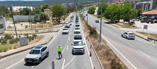 Muğla&rsquo;da tatilcilerin d&ouml;n&uuml;ş yolcuğu başladı
