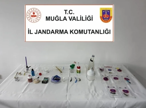 Muğla&rsquo;da uyuşturucu operasyonu: 7 kişi tutuklandı
