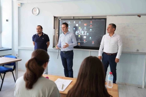 MUĞLA'DA  YAZ KURSLARINA  BÜYÜK İLGİ