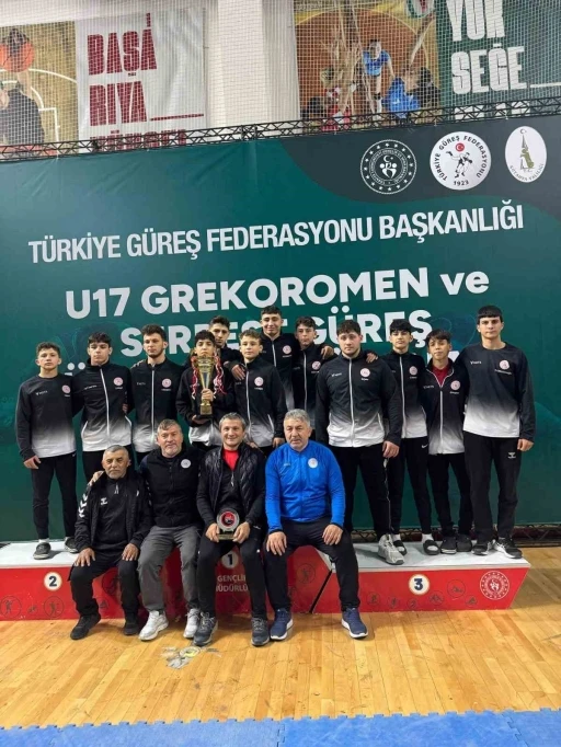SEKİZ SPORCU MİLLİ TAKIMA DAVET EDİLDİ