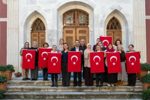 Muğla Olgunlaşma Enstit&uuml;s&uuml;&rsquo;nde Bayrak Dikim Kursu tamamlandı