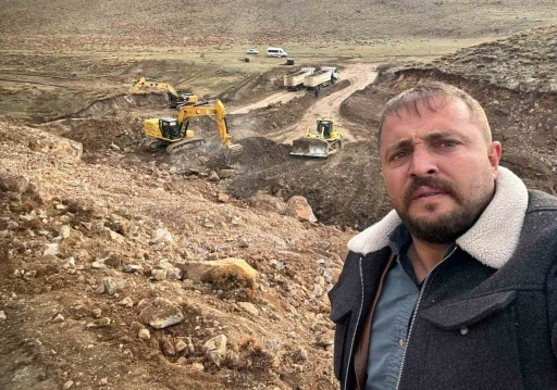 Muhtar Vefa Ersoy&rsquo;dan Başkan Mehmet Sekmen&rsquo;e &ouml;vg&uuml;; "Hizmette eşi benzeri yok"
