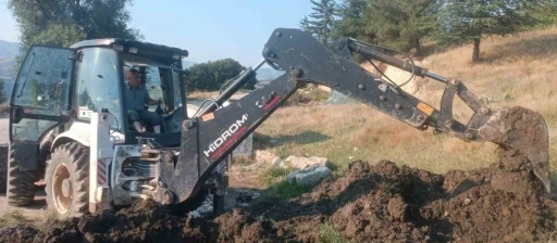 Muhtarın cabasıyla tarihi &ccedil;eşme tekrar akmaya başladı
