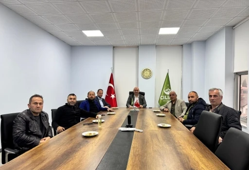 Muhtarlar sorunları Başkan Yıldız’a iletti
