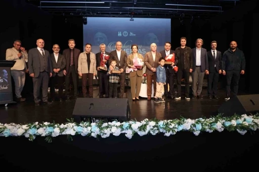 M&uuml;kerren Kemertaş&rsquo;a memleketi Erzurum&rsquo;da vefa gecesi

