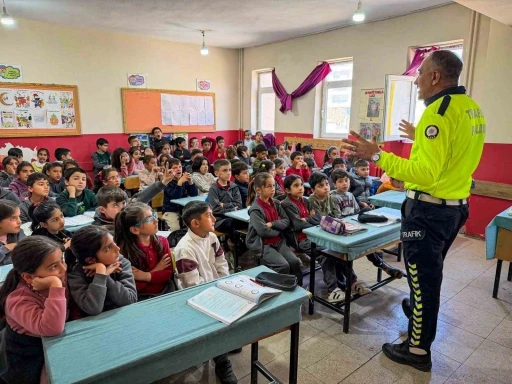 Muradiye&rsquo;de Trafik Haftası etkinliği
