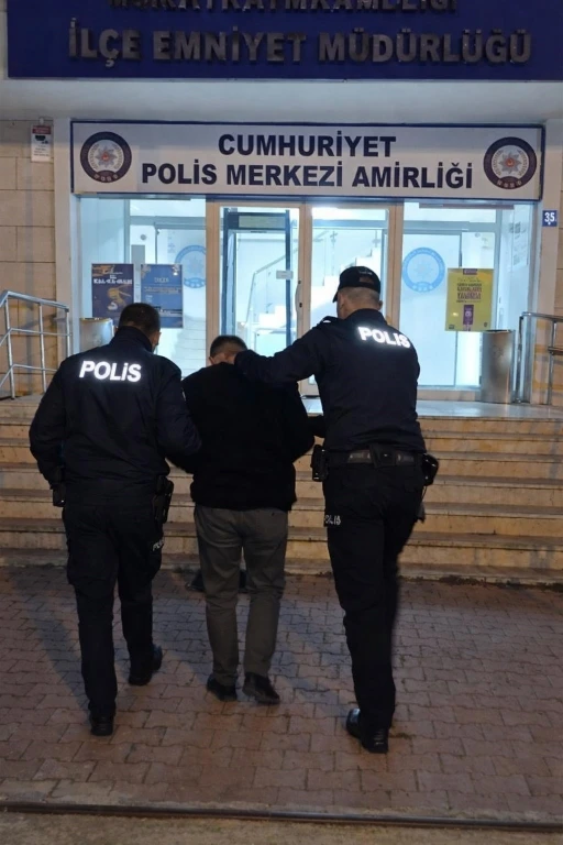 Muratlı&rsquo;da 22 yıl hapisle aranan firari kovalamacada yakalandı
